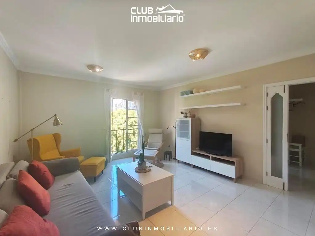 Sala de estar de Piso de alquiler en San Cristóbal de la Laguna con Amueblado