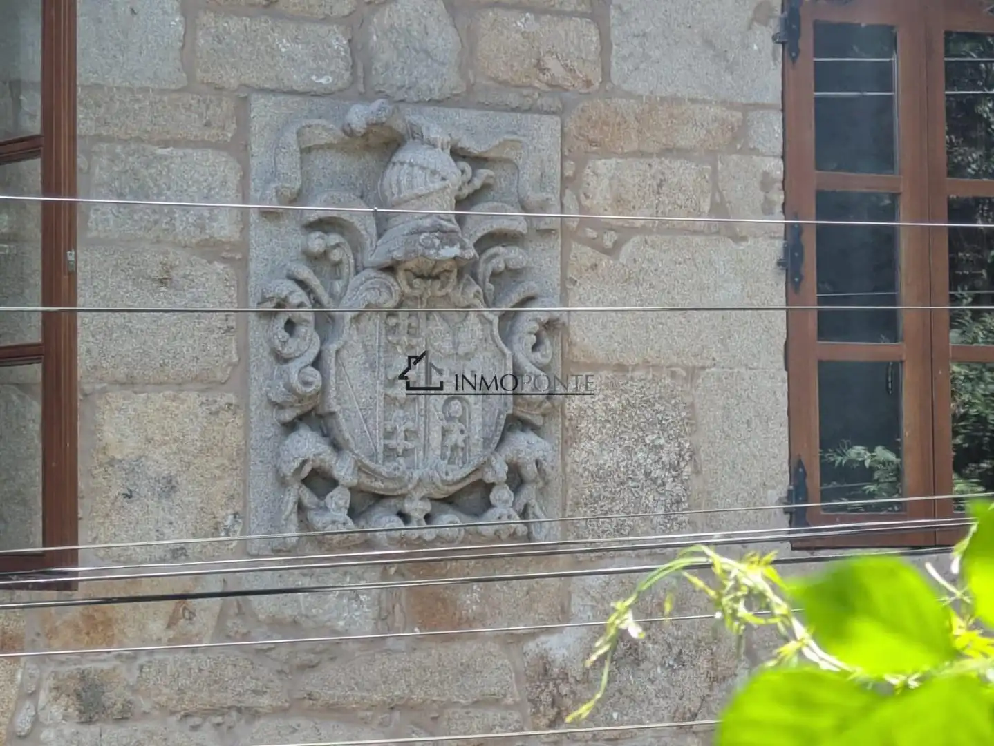 Vista exterior de Casa o xalet en venda en Pontevedra Capital  amb Jardí privat