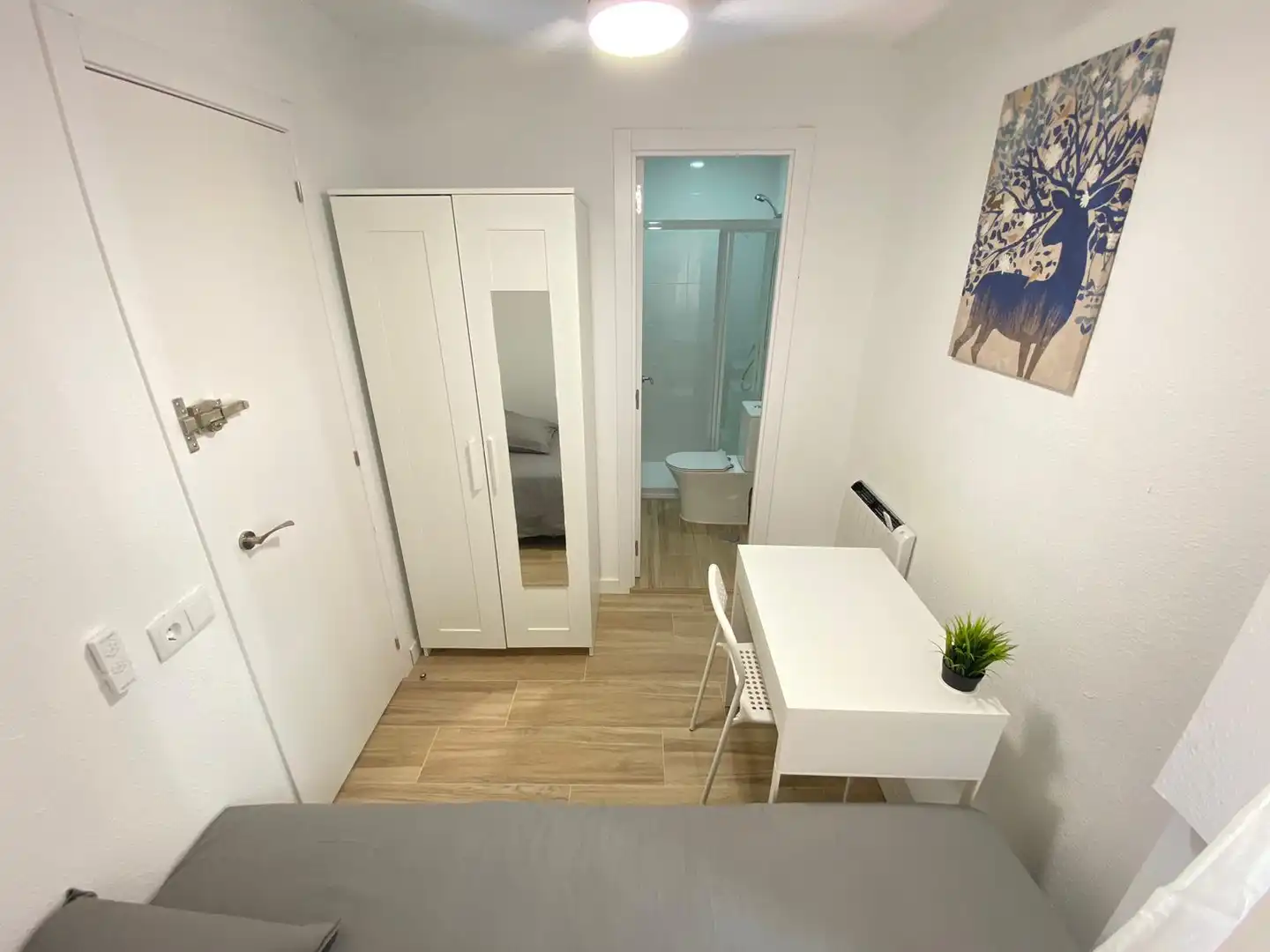 Room in Calle de la Garganta de Aísa, 1, Numancia