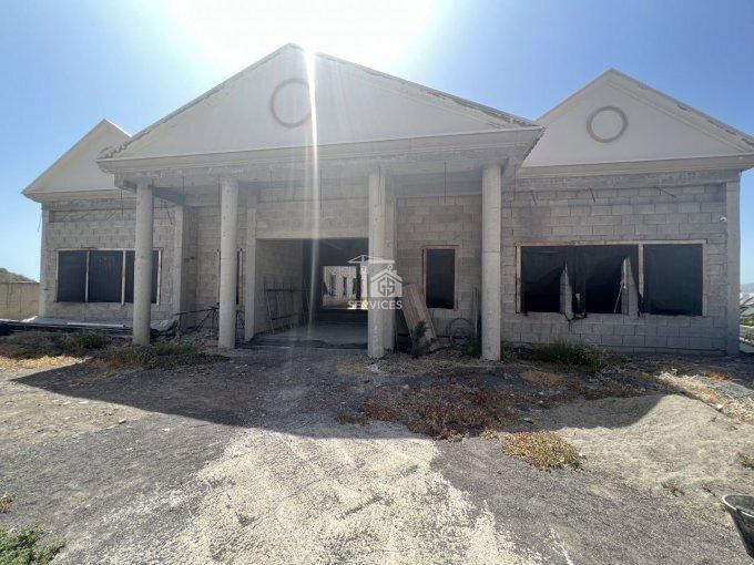Vista exterior de Casa o xalet en venda en Adeje amb Jardí privat, Terrassa i Traster