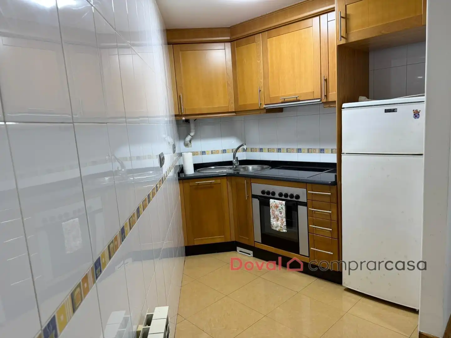 Cocina de Piso en venta en Ponteareas con Calefacción, Trastero y Amueblado