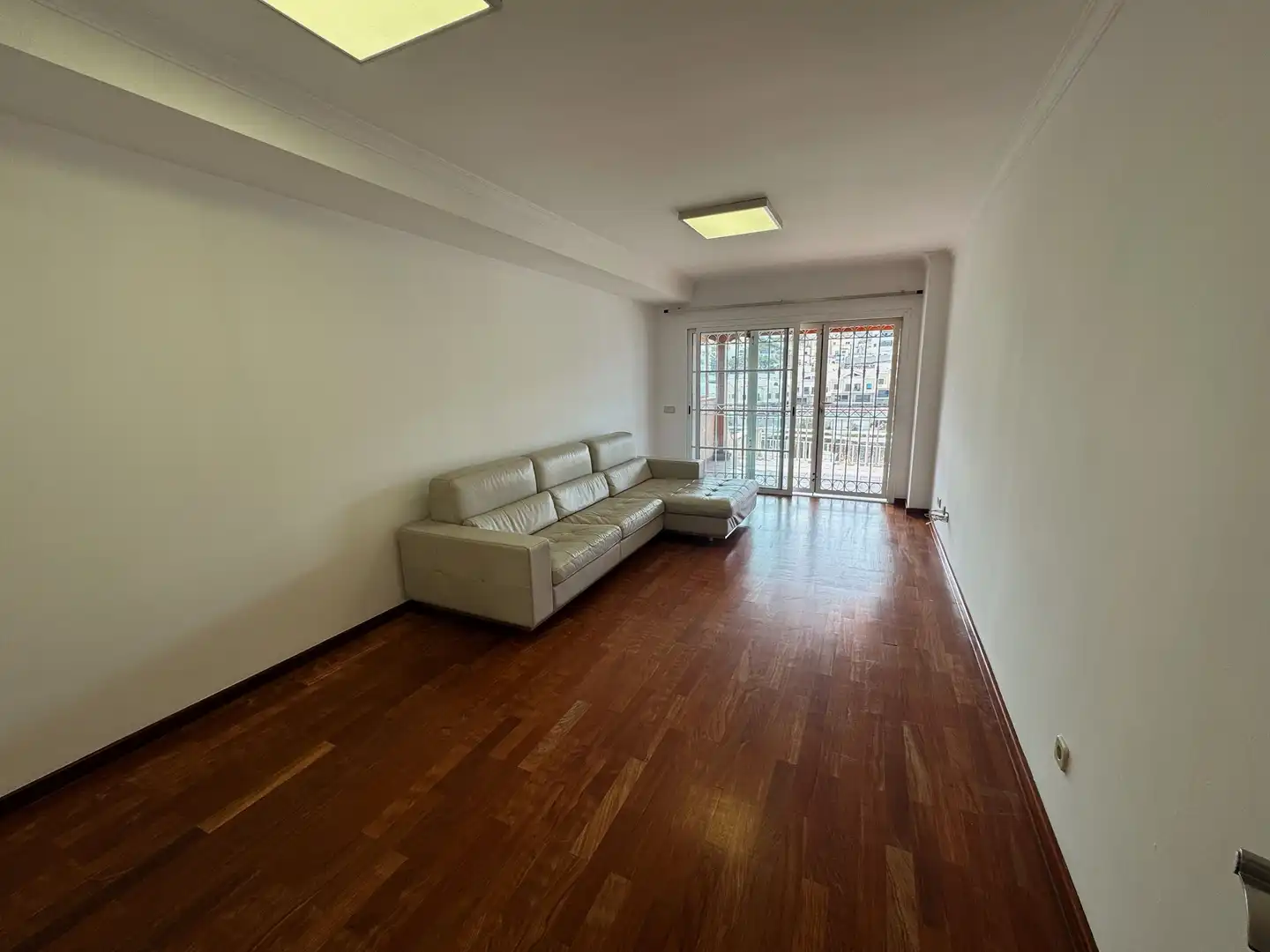 Living room of Detached homes for sale in Las Palmas de Gran Canaria  with Air Conditioner, Terrace and Storage room