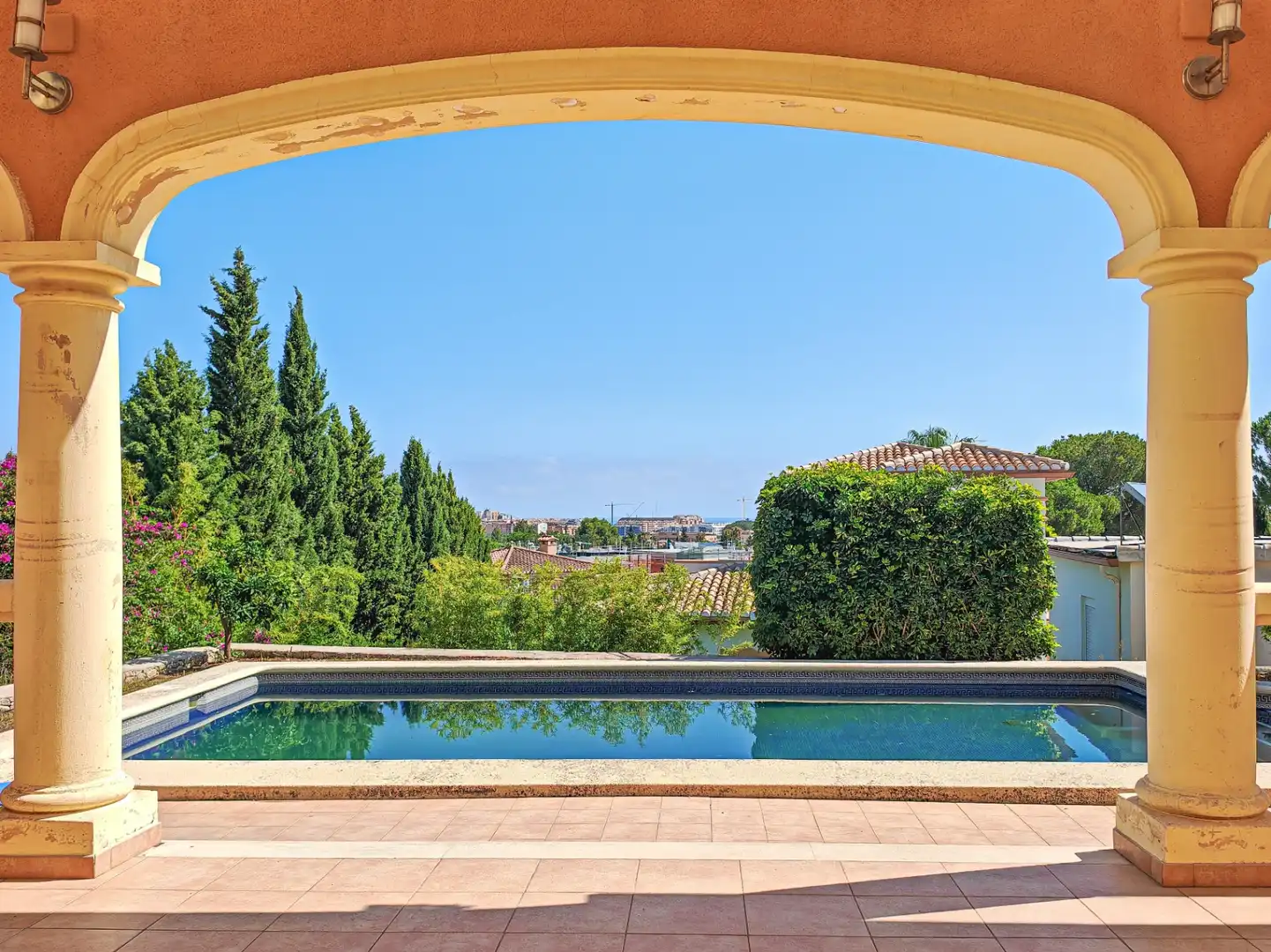 Villa con giardino in vendita a Carrer de l'Alzina, imagen 3
