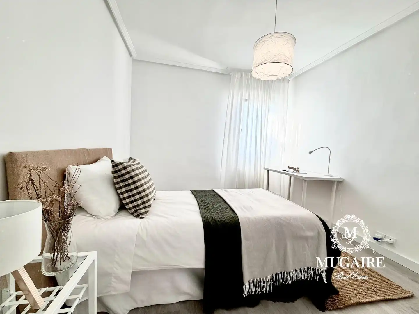 Piso con terraza en venta en Centro - Ariz - Uribarri, imagen 17