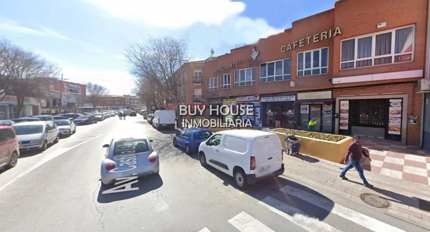 Gewerbefläche zum Verkauf in Avenida Castilla La Mancha 51, imagen 2