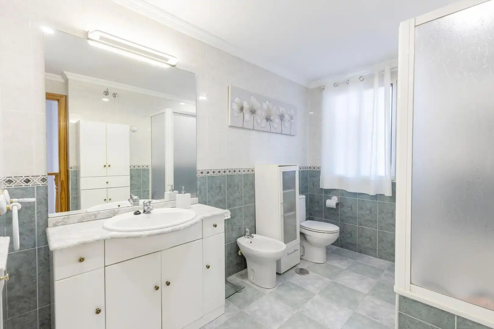 Baño de Casa adosada en venta en Peligros con Aire acondicionado, Calefacción y Terraza