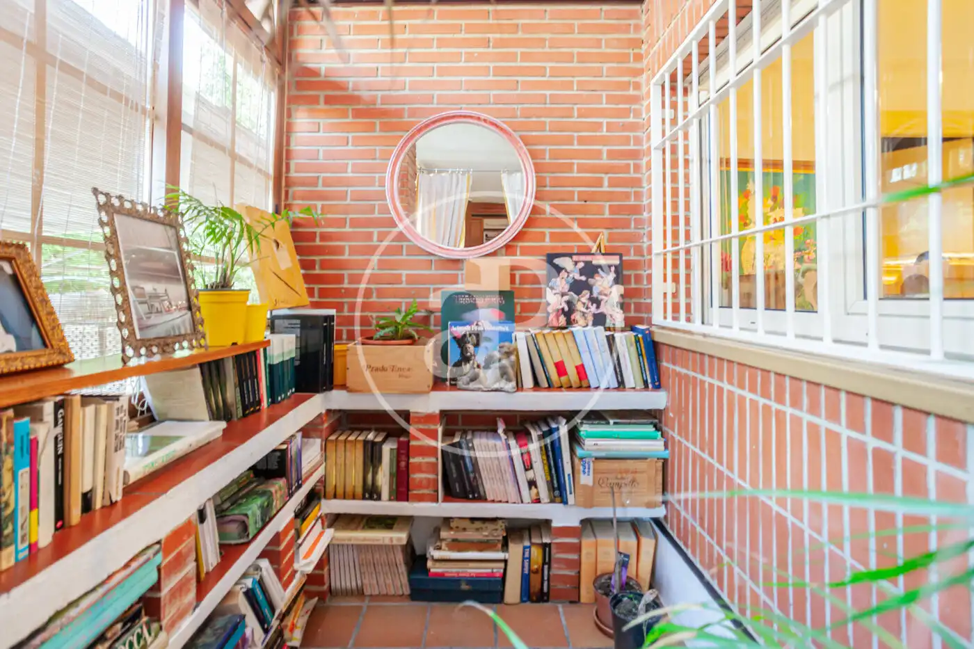 Terrassa de Casa adosada en venda en Madrid amb Aire condicionat, Calefacció i Jardí privat