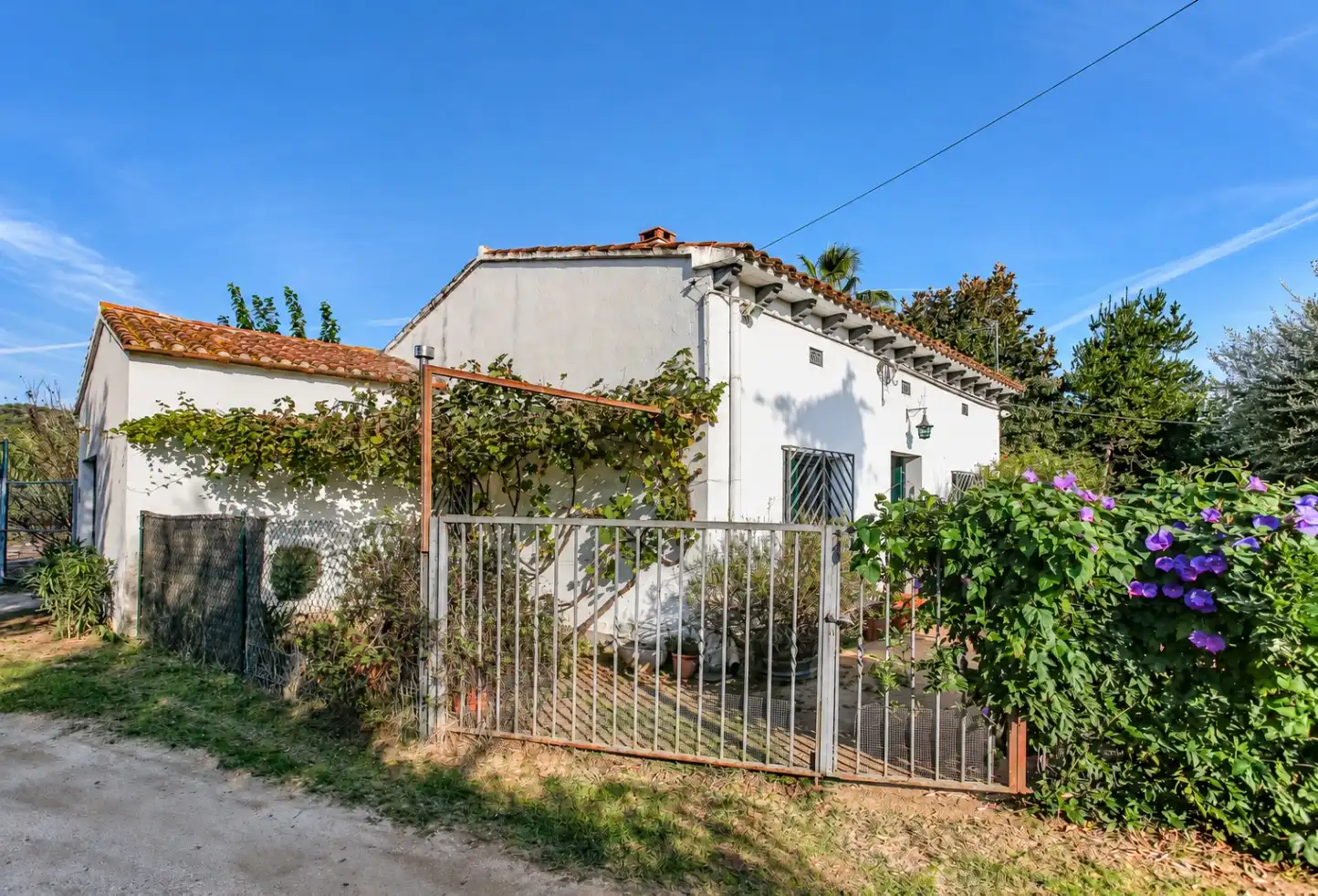 Exterior view of Country homes for sale in Mas Florit - Ca la Guidó