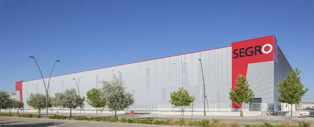 Industrial building to rent in Perales del Río, imagen 9