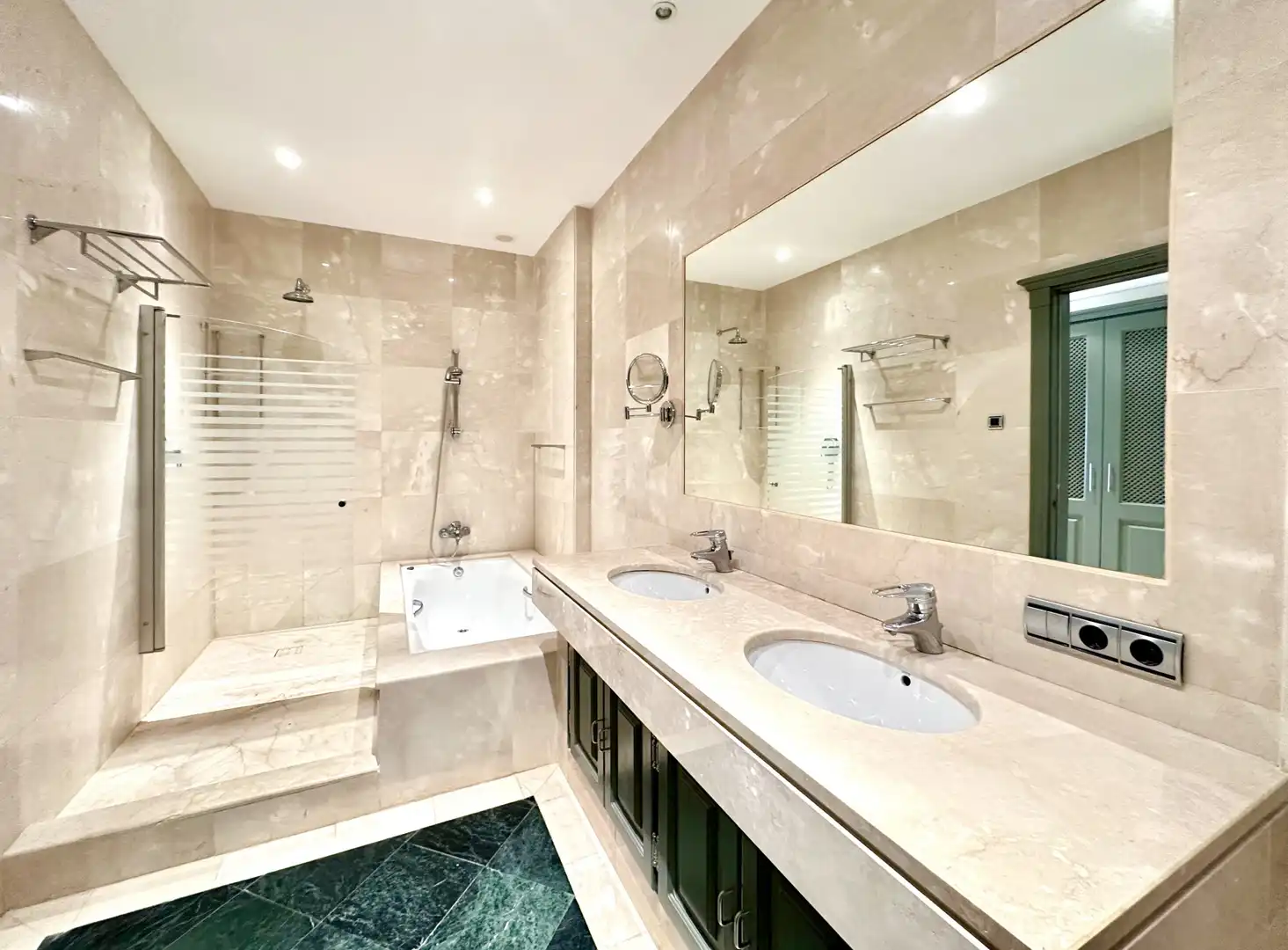 Erdgeschosswohnung mit Pool zum Verkauf in Puerto de Sotogrande - La Marina, imagen 15