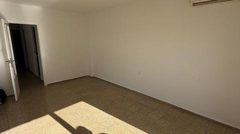 Photo 3 of Flat for sale in Cuatrocientas Viviendas, Alicante / Alacant