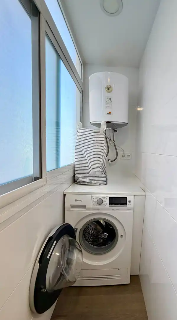 Cuina de Pis en venda en Málaga amb Aire condicionat, Calefacció i Moblat