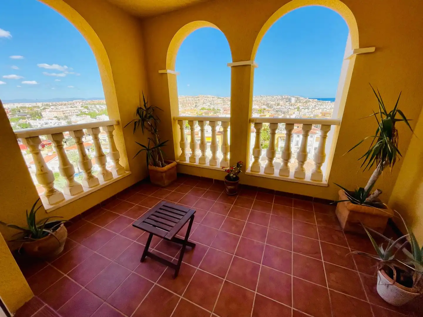 Terrassa de Apartament en venda en Torrevieja amb Jardí privat, Terrassa i Moblat