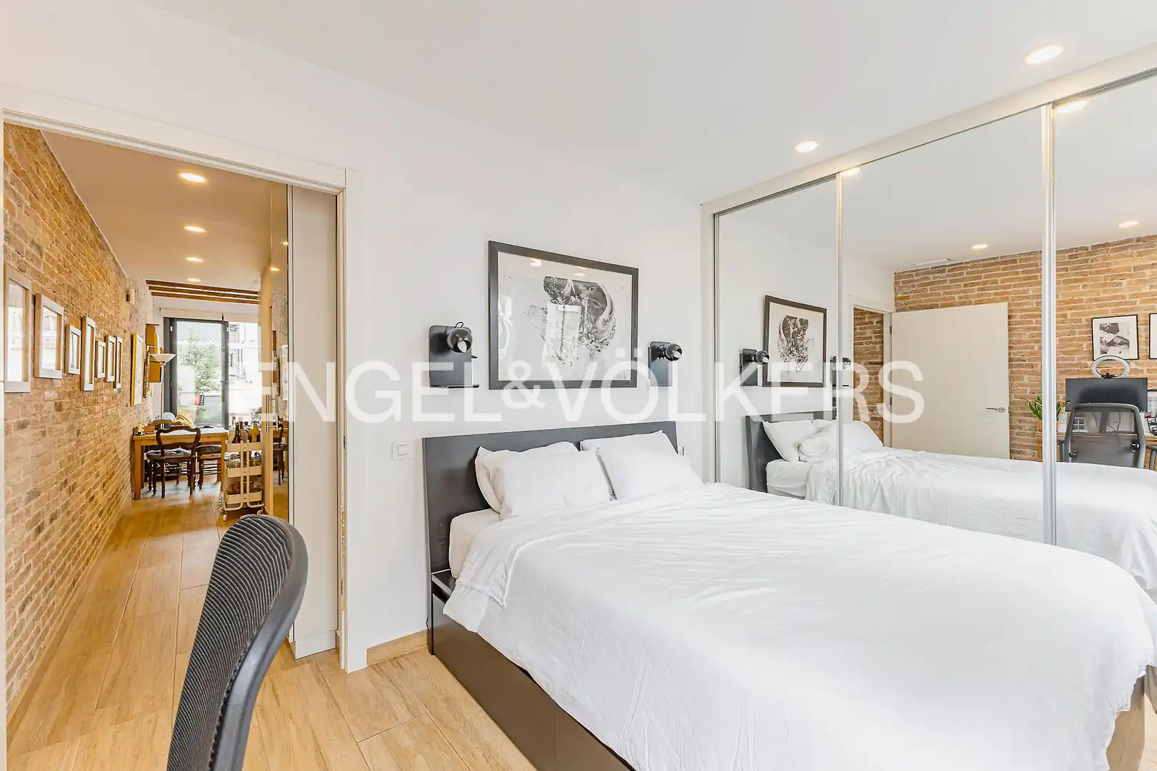 Habitación de Ático en venta en Barcelona con Aire acondicionado, Calefacción y Parquet