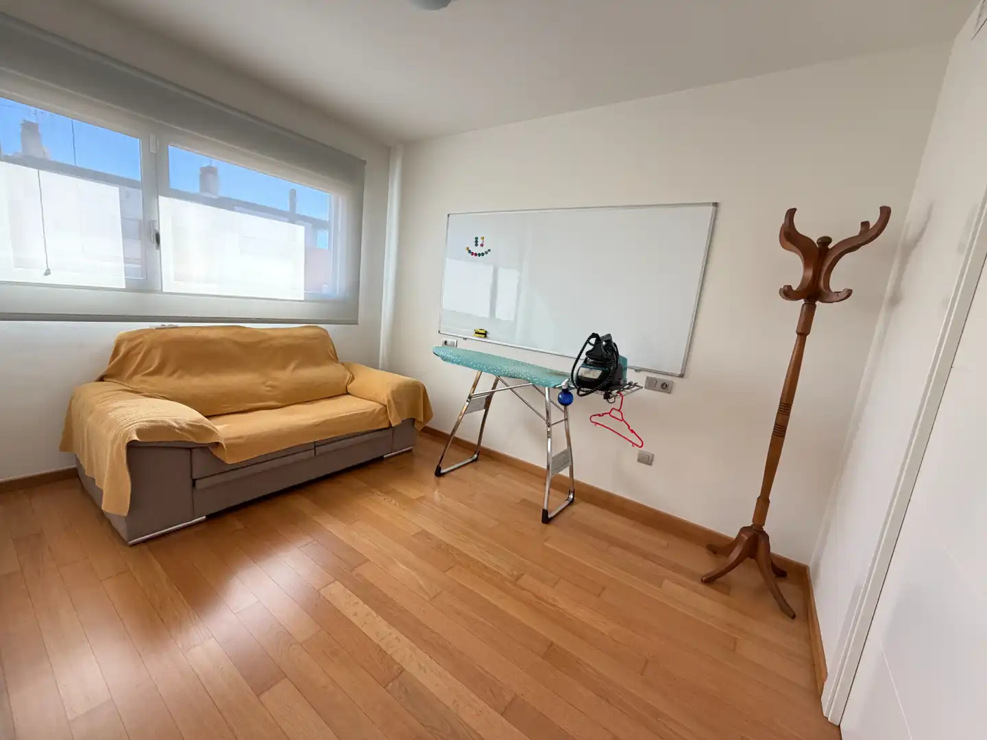 Bedroom of Detached homes for sale in Sagunto / Sagunt  with Air Conditioner, Terrace and Furnished
