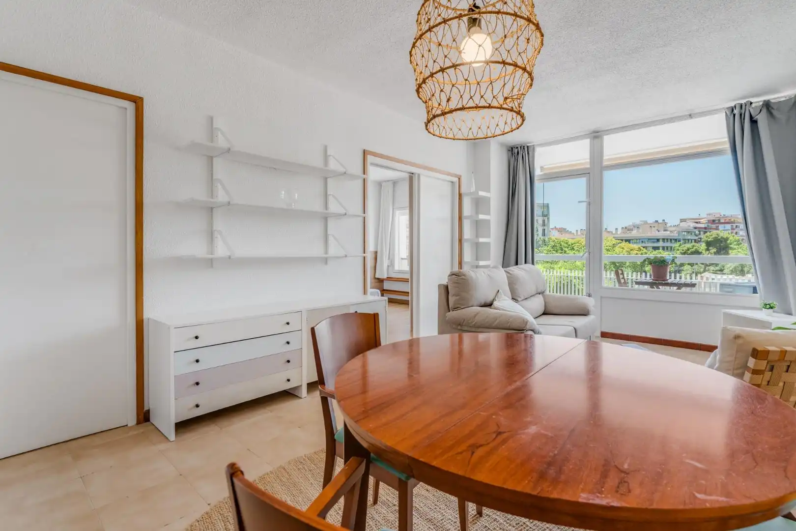 Comedor de Piso en venta en Barcelona con Aire acondicionado y Balcón