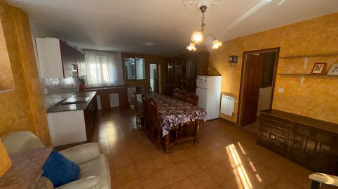 Foto 3 de Casa adosada en venda a Cubillos del Sil, León
