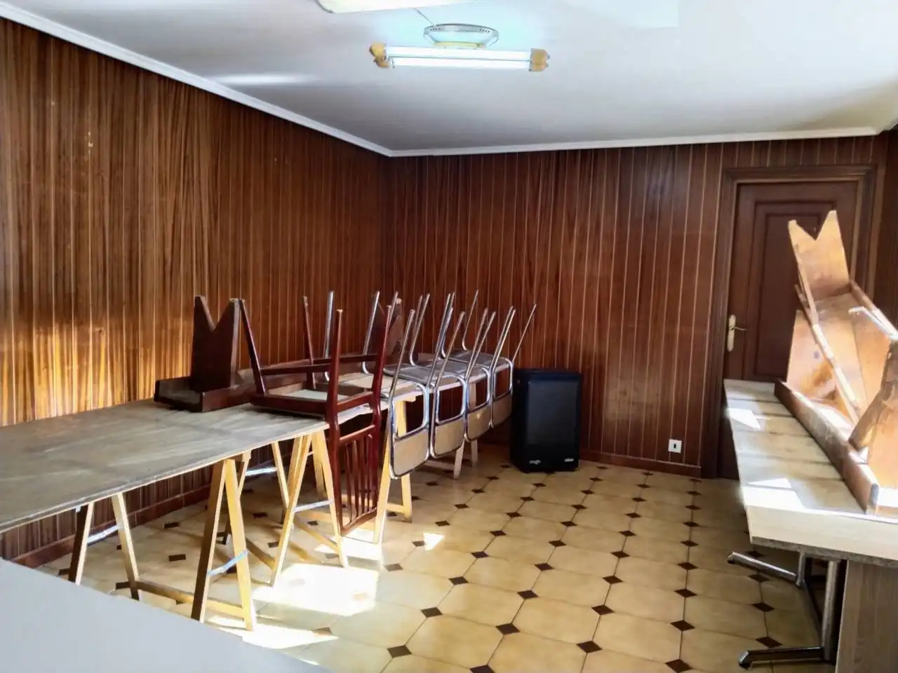 Menjador de Finca rústica en venda en Alfoz de Quintanadueñas amb Jardí privat i Moblat