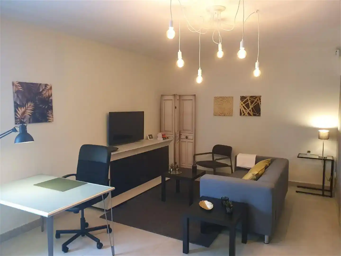 Wohnzimmer von Wohnungen zur Miete in Cuenca mit Möbliert