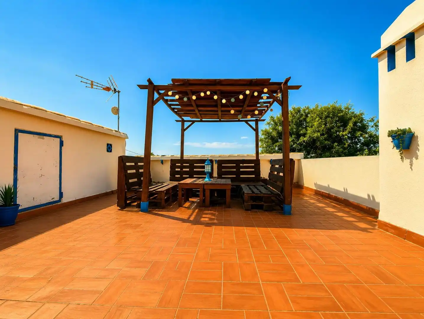 Terrace of Houses for sale in Elche / Elx  with Private garden, Terrace and Swimming Pool