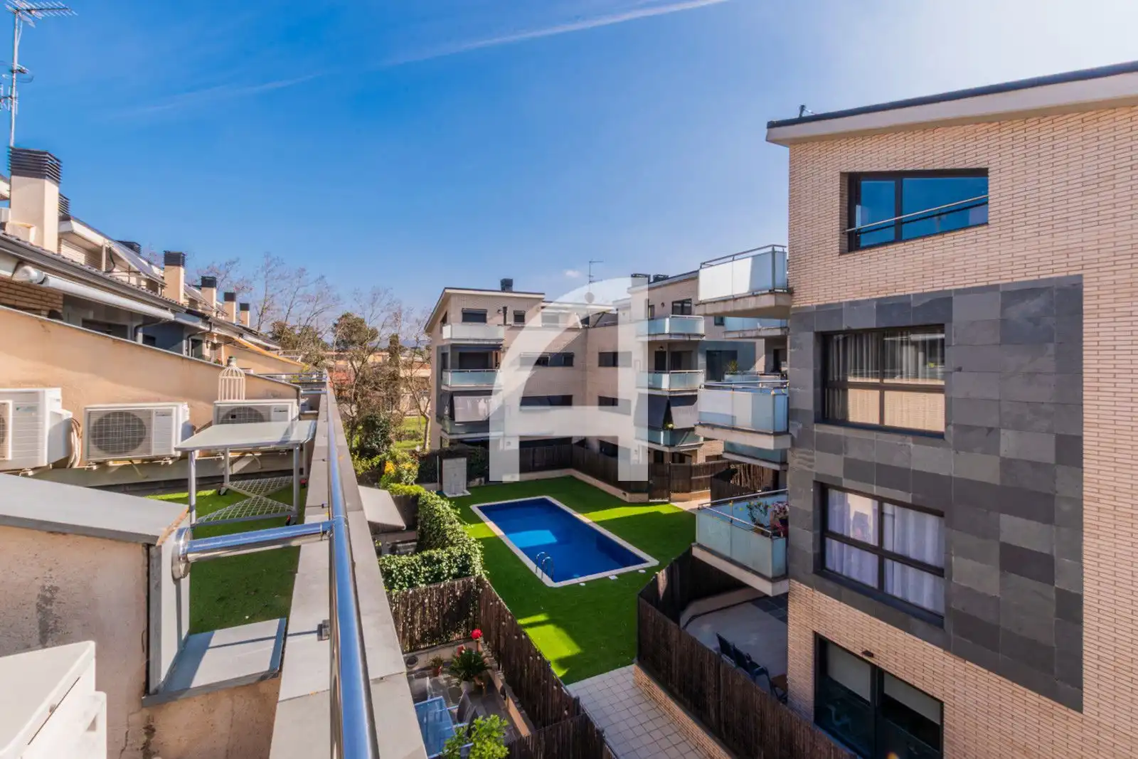Vista exterior de Casa o xalet en venda en Cardedeu amb Aire condicionat, Calefacció i Jardí privat