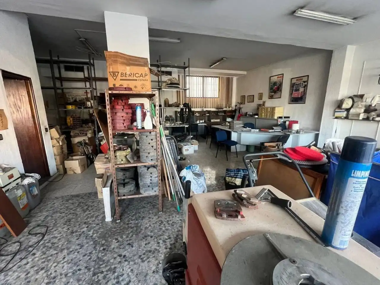 Local comercial en venda a Calle Resolana, imagen 4