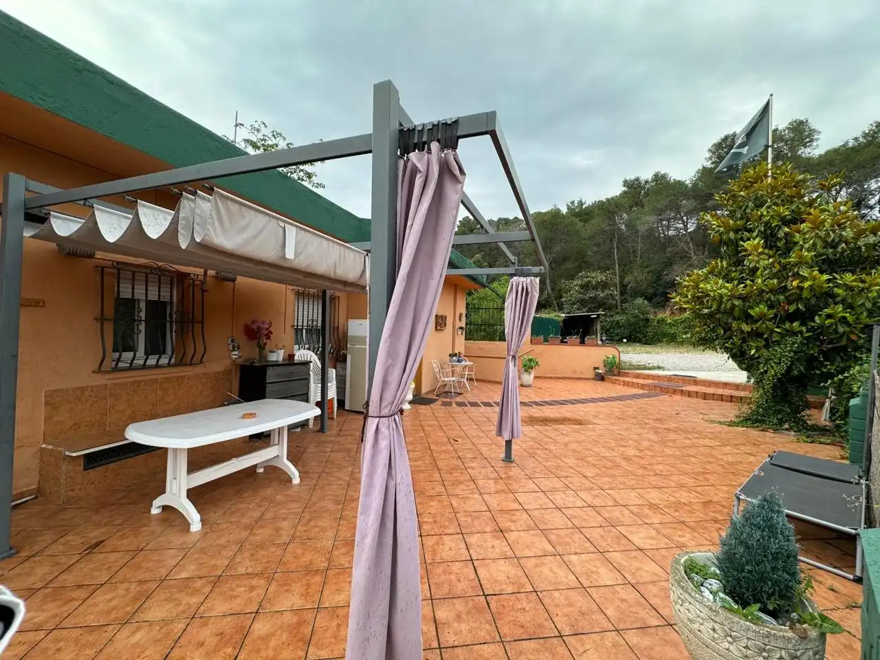 Terraza de Finca rústica en venta en Sant Fost de Campsentelles con Calefacción, Jardín privado y Parquet