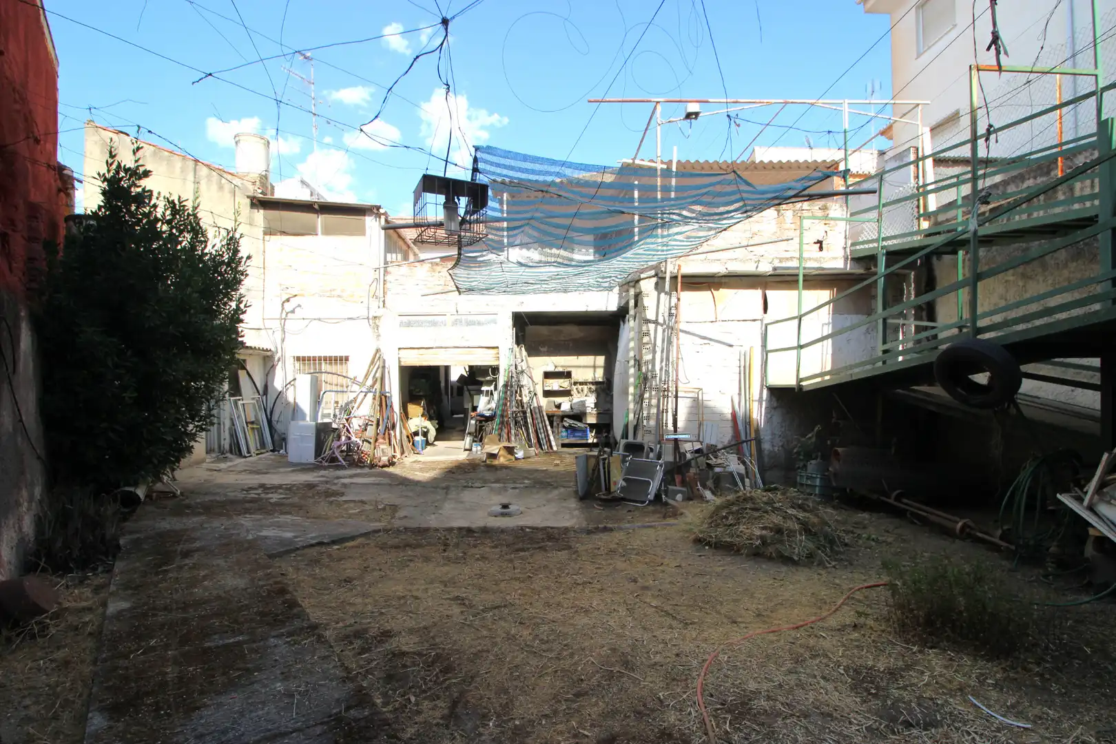 Exterior view of Buildings for sale in Armilla