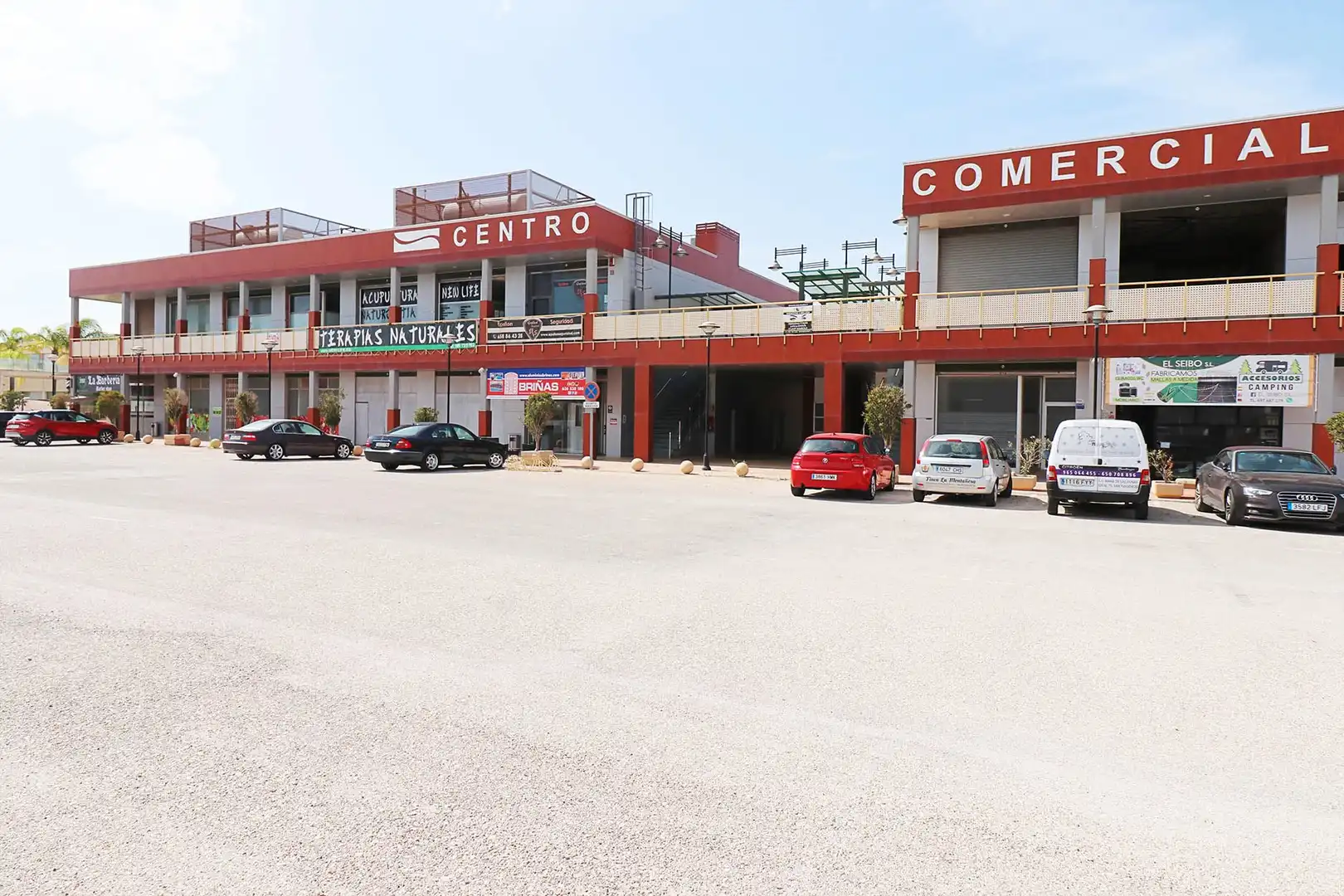 Gewerbefläche zum Verkauf in Calle Mar Mediterráneo 74, imagen 2