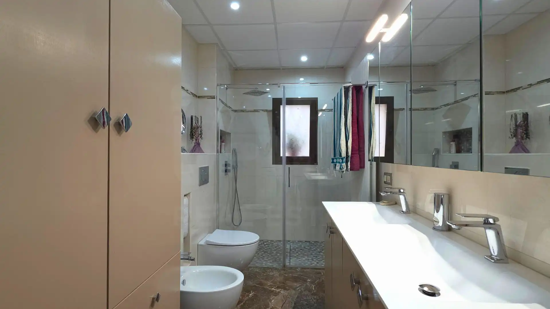 Bathroom of Houses for sale in Algaida  with Air Conditioner, Heating and Terrace
