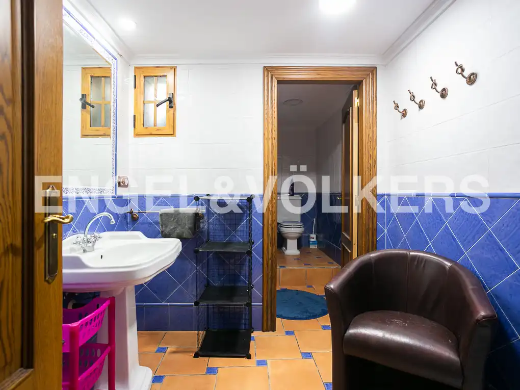 Baño de Casa o chalet en venta en Picanya con Aire acondicionado, Calefacción y Jardín privado