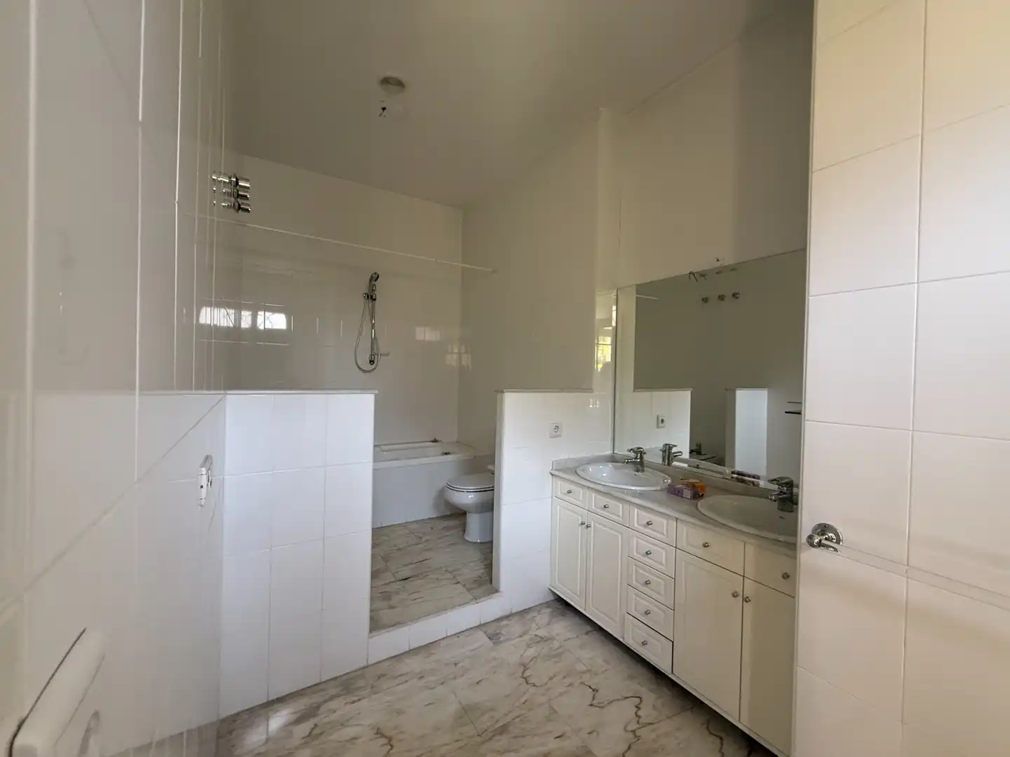 Bany de Pis en venda en Córdoba