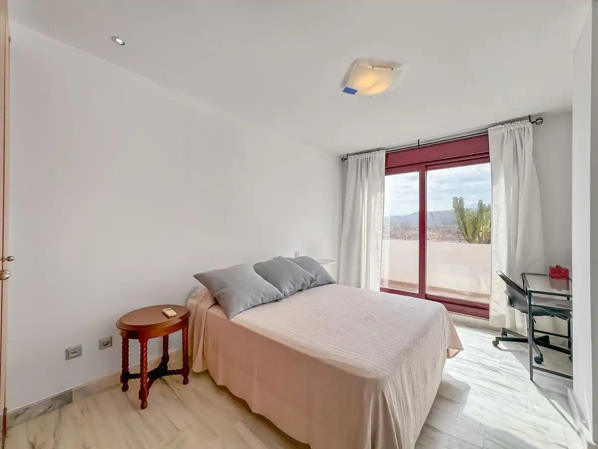 Penthouse with pool for sale in Calle Benahavis, imagen 19