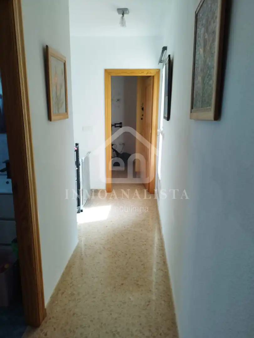 Casa adosada en venta en Camporrobles con Calefacción, Terraza y Trastero
