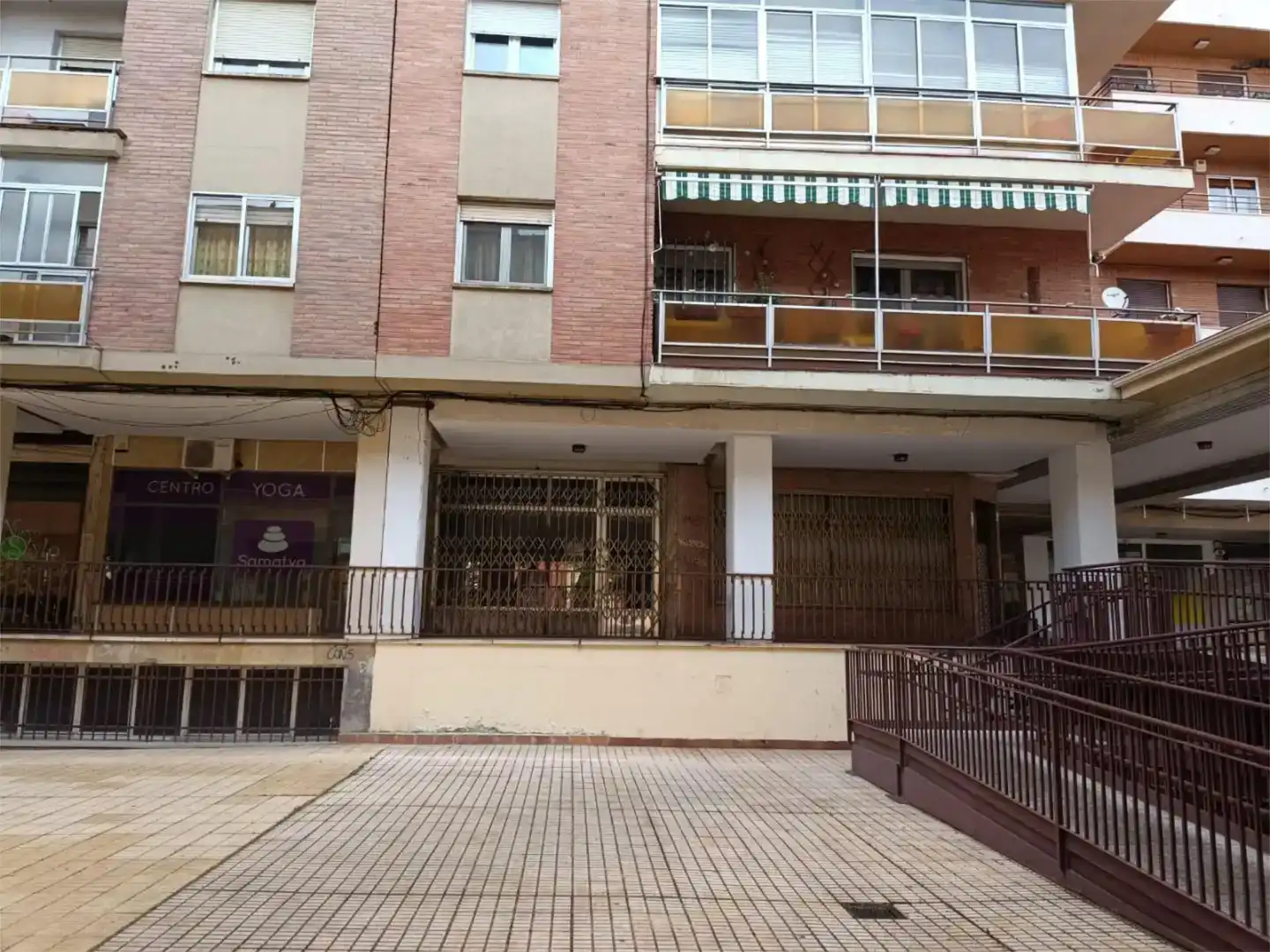 Vista exterior de Local en venda en Las Viñas