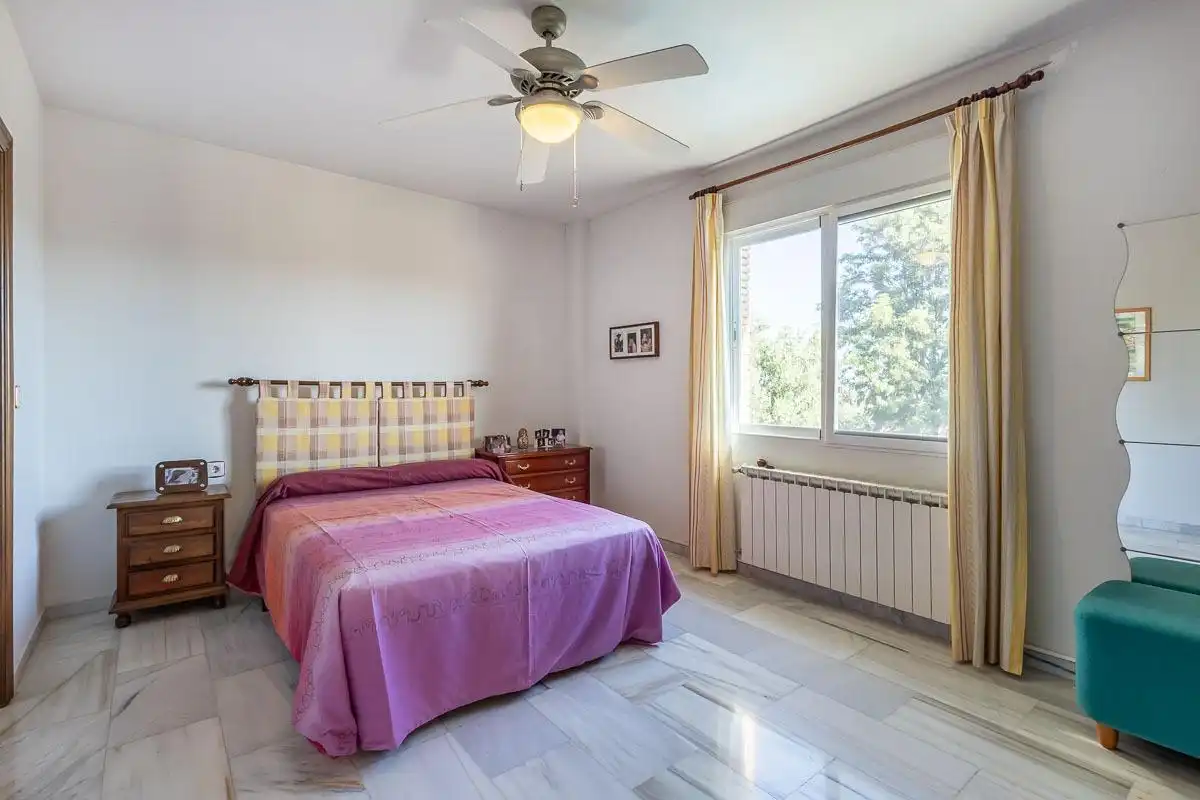 Villa con piscina in vendita a Residencial Triana - Barrio Alto, imagen 26