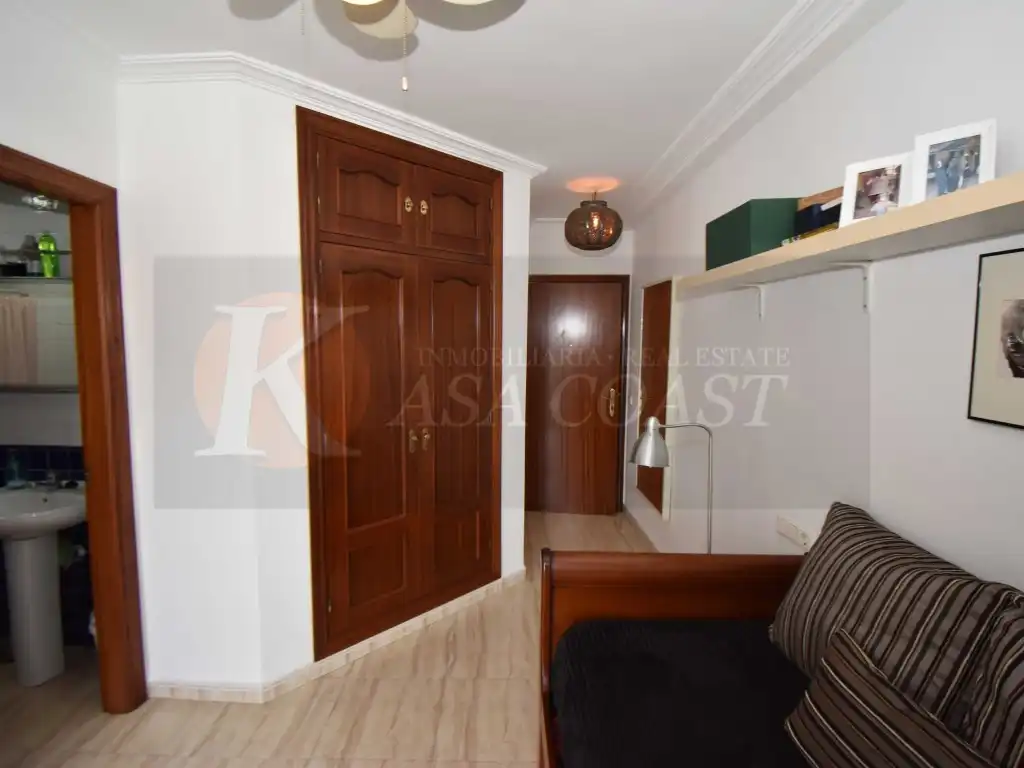 Habitación de Estudio en venta en Mijas con Aire acondicionado y Amueblado