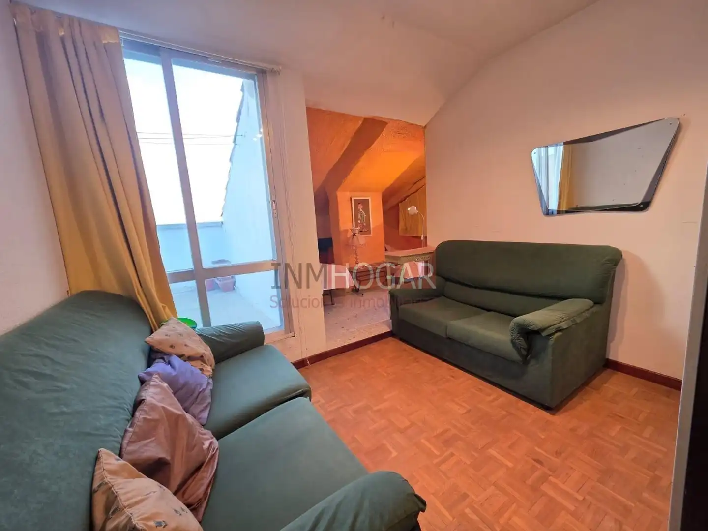 Sala de estar de Piso de alquiler en Ávila con Parquet, Terraza y Trastero