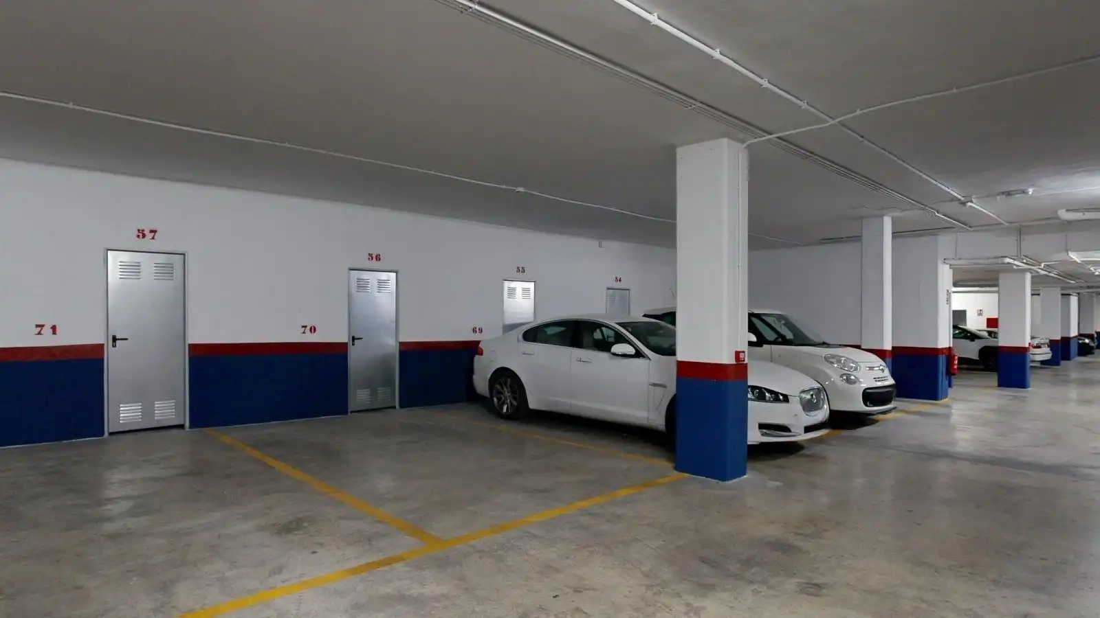 Aparcament de Pis en venda en Murcia amb Aire condicionat, Calefacció i Jardí privat