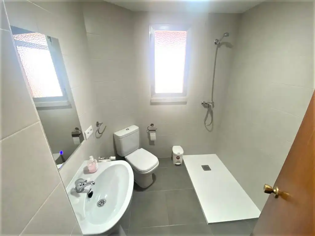 Flat for rent in BONDAD, Centro