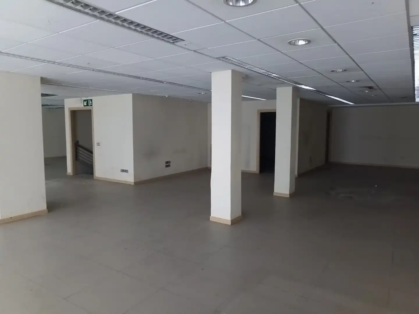 Business premises to rent in Calle Juan II, imagen 7