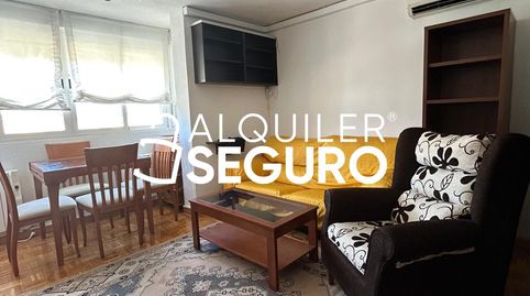 Foto 3 de Piso de alquiler en De Los Cinceladores, Arcos, Madrid Capital