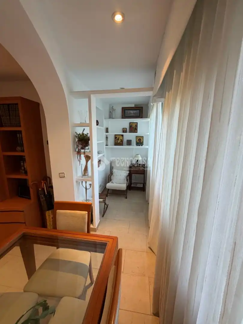 Flat for sale in Madrid  with Air Conditioner and Heating