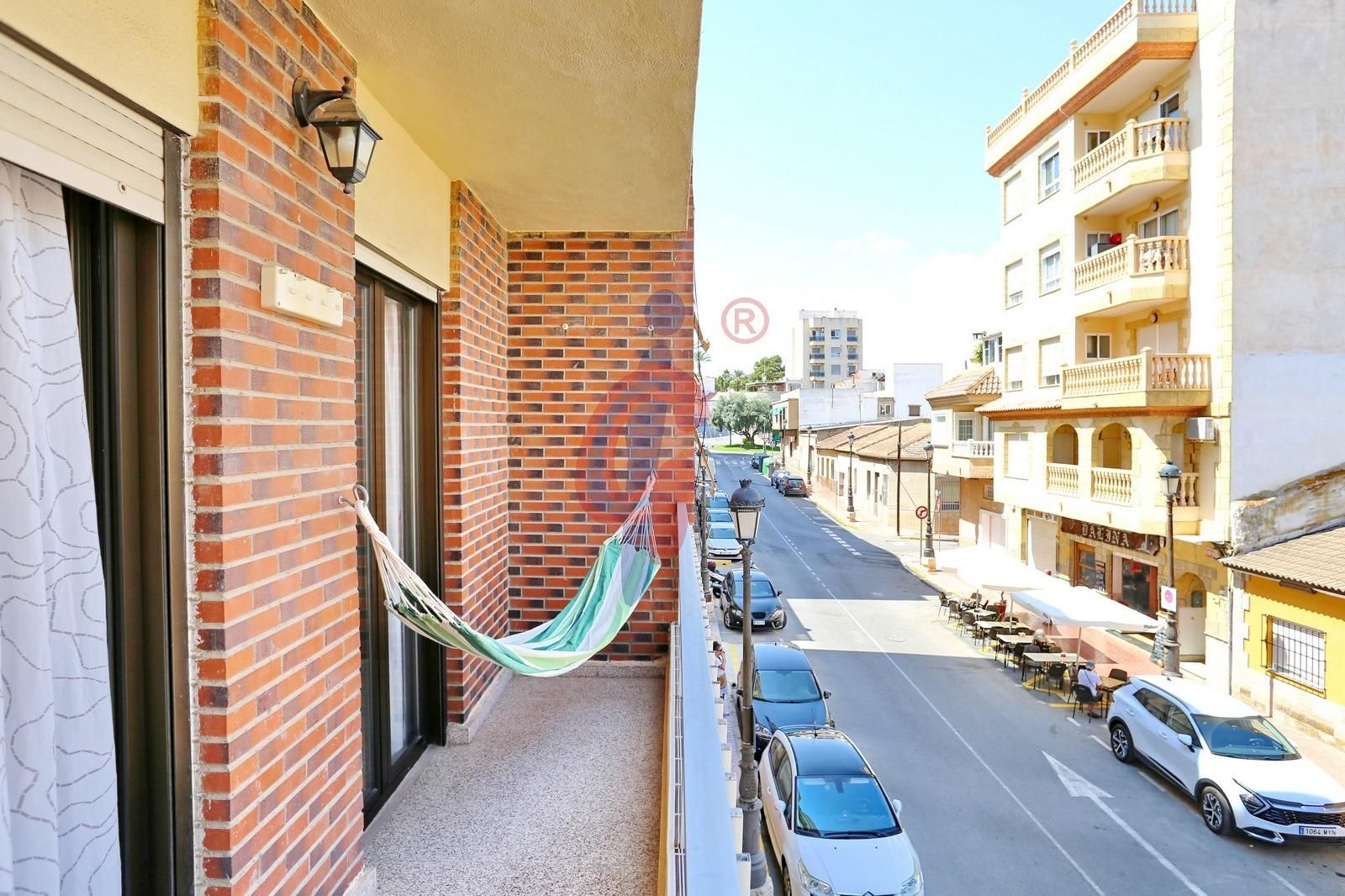 Vista exterior de Apartament en venda en Guardamar del Segura amb Calefacció, Terrassa i Balcó