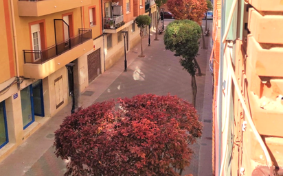 Vista exterior de Pis en venda en Caudete amb Terrassa