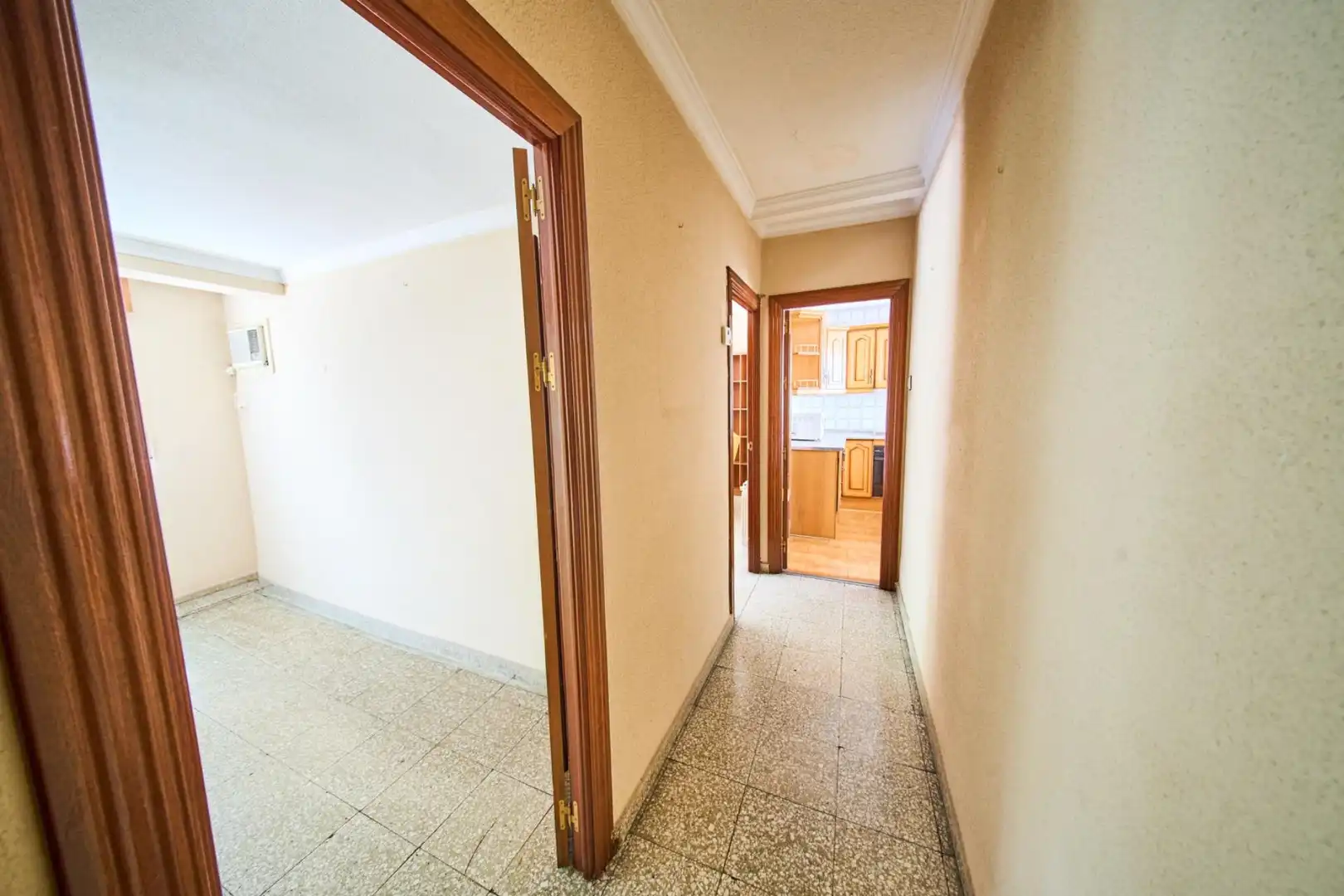 Piso en venta en Granada con Calefacción