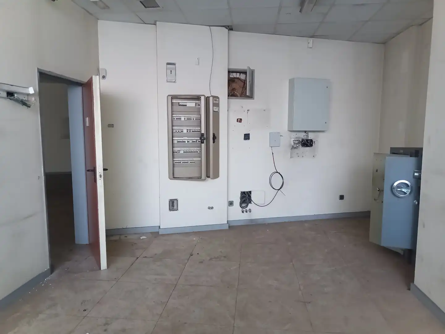Local comercial en venta en Ronda Ciruela, imagen 5
