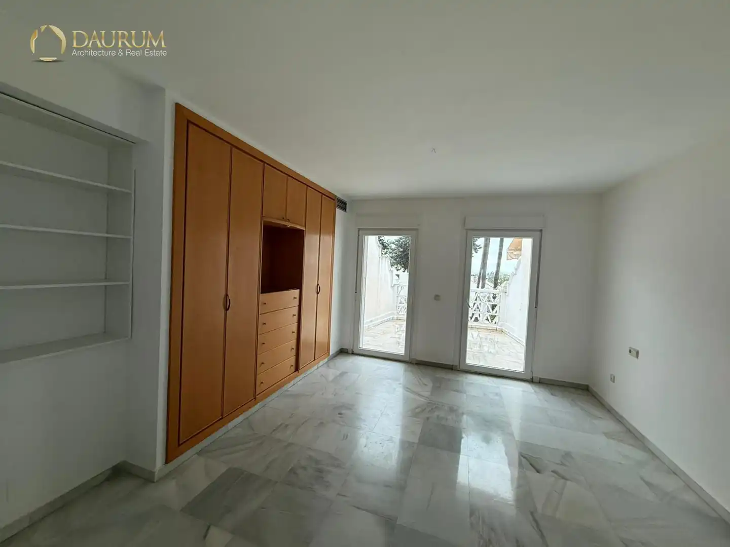 Casa adosada en venta en Marbella con Aire acondicionado, Calefacción y Terraza