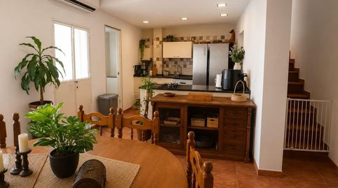 Foto 5 de Casa adosada en venta en Calle Sevilla, 13, Gines, Sevilla