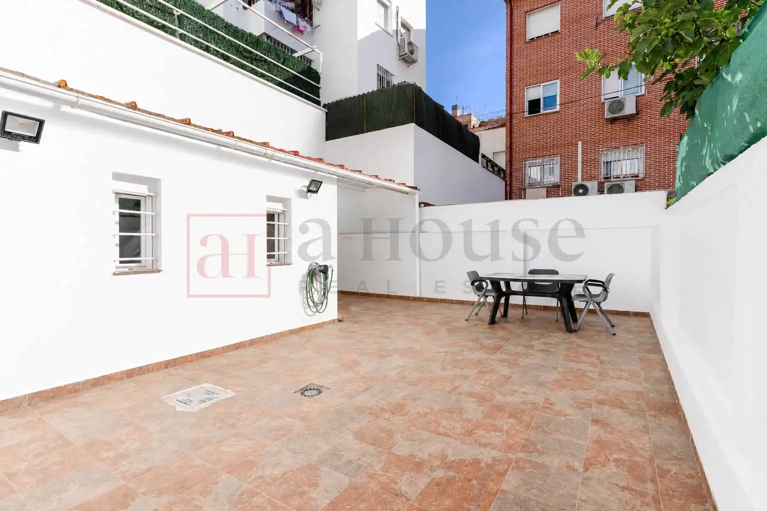 Terraza de Planta baja en venta en Madrid con Calefacción y Terraza